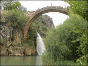 Clandras K&ouml;pr&uuml;s&uuml;