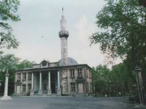 Teşvikiye Camii